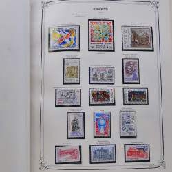 Collection timbres de France 1981-1993 neufs** complet en album Yvert.