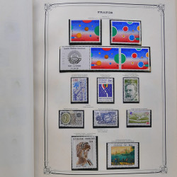 Collection timbres de France 1981-1993 neufs** complet en album Yvert.