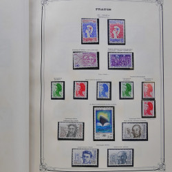 Collection timbres de France 1981-1993 neufs** complet en album Yvert.