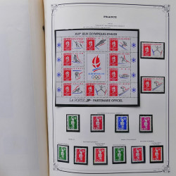 Collection timbres de France 1981-1993 neufs** complet en album Yvert.