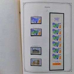 Collection timbres de France 1981-1993 neufs** complet en album Yvert.