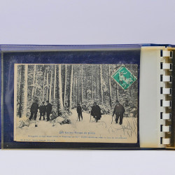 Collection de cartes postales thématiques Ski en un album.