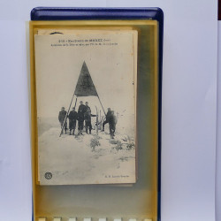 Collection de cartes postales thématiques Ski en un album.