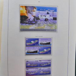 Collection timbres d'Islande 1876-2010 oblitérés dans album Leuchtturm.