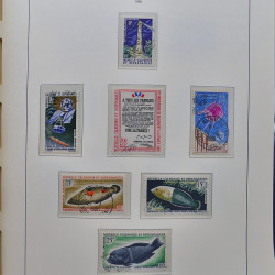 Collection timbres de Nouvelle Calédonie 1959-2014 oblitérés en album Leuchtturm.