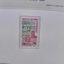 Collection timbres de Nouvelle Calédonie 1959-2014 oblitérés en album Leuchtturm.