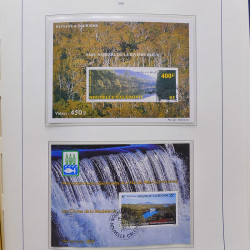 Collection timbres de Nouvelle Calédonie 1959-2014 oblitérés en album Leuchtturm.