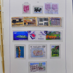 Collection timbres de Nouvelle Calédonie 1959-2014 oblitérés en album Leuchtturm.