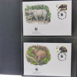 Collection timbres thématiques Animaux WWF en 2 albums.