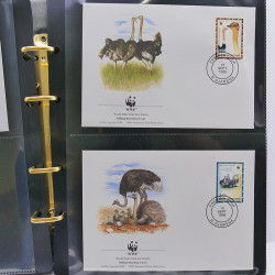 Collection timbres thématiques Animaux WWF en 2 albums.