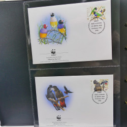 Collection timbres thématiques Animaux WWF en 2 albums.