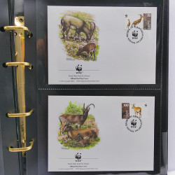 Collection timbres thématiques Animaux WWF en 2 albums.