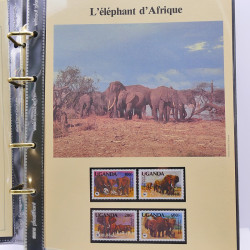 Collection timbres thématiques Animaux WWF en 2 albums.