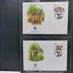 Collection timbres thématiques Animaux WWF en 2 albums.
