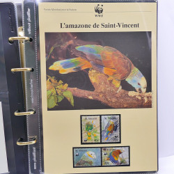 Collection timbres thématiques Animaux WWF en 2 albums.