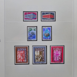 Collection timbres d'Andorre Français 1931-2015 oblitérés en 2 albums Safe.