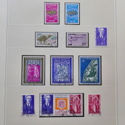 Collection timbres d'Andorre Français 1931-2015 oblitérés en 2 albums Safe.