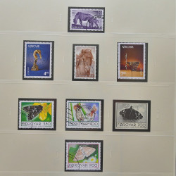 Collection timbres d'Îles Féroé 1975-2006 oblitérés en album Safe.