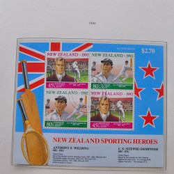 Collection timbres de Nouvelle Zélande 1931-2015 oblitérés en 2 albums Leuchtturm.