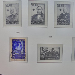 Collection timbres de Finlande 1889-2008 oblitérés en 2 albums Leuchtturm.