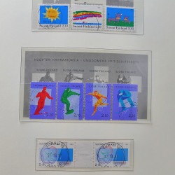 Collection timbres de Finlande 1889-2008 oblitérés en 2 albums Leuchtturm.