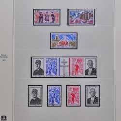 Collection timbres de France 1965-1974 oblitérés en album Safe.