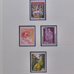 Collection timbres de France 1965-1974 oblitérés en album Safe.
