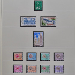 Collection timbres de France 1965-1974 oblitérés en album Safe.