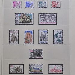 Collection timbres de France 1980-1986 oblitérés en album Safe.