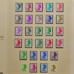 Collection timbres de France 1980-1986 oblitérés en album Safe.