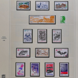 Collection timbres de France 1980-1986 oblitérés en album Safe.