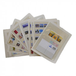 Vrac philatélique de timbres du monde neufs et oblitérés en un carton.