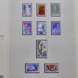 Vrac philatélique de timbres du monde neufs et oblitérés en un carton.