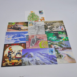 Vrac philatélique de timbres du monde neufs et oblitérés en un carton.