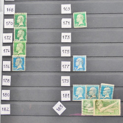 Vrac philatélique de timbres du monde neufs et oblitérés en un carton.