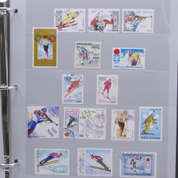Collection timbres thématiques Ski - sports d'hiver en 2 albums.