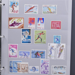 Collection timbres thématiques Ski - sports d'hiver en 2 albums.