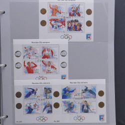 Collection timbres thématiques Ski - sports d'hiver en 2 albums.
