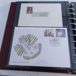 Collection commémoratifs thématique Noel en un album.