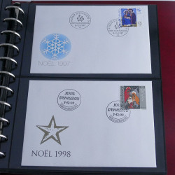 Collection commémoratifs thématique Noel en un album.