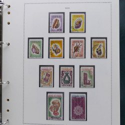 Collection timbres de Comores - Cote des Somalis oblitérés en album Moc.