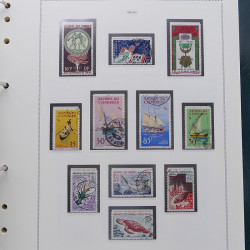 Collection timbres de Comores - Cote des Somalis oblitérés en album Moc.