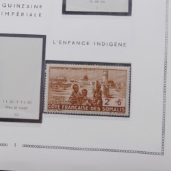 Collection timbres de Comores - Cote des Somalis oblitérés en album Moc.