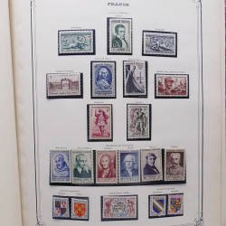 Collection timbres de France 1853-1977 neufs et oblitérés en album Yvert.