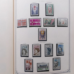 Collection timbres de France 1853-1977 neufs et oblitérés en album Yvert.