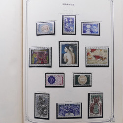 Collection timbres de France 1853-1977 neufs et oblitérés en album Yvert.