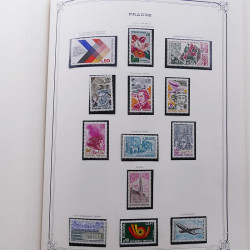 Collection timbres de France 1853-1977 neufs et oblitérés en album Yvert.