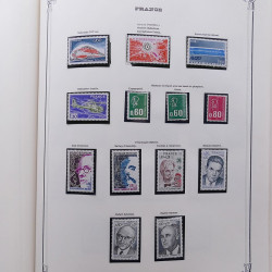 Collection timbres de France 1853-1977 neufs et oblitérés en album Yvert.