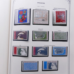 Collection timbres de France 1853-1977 neufs et oblitérés en album Yvert.