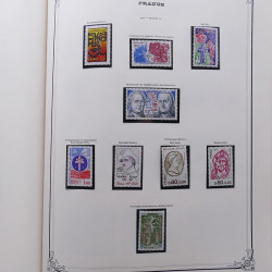Collection timbres de France 1853-1977 neufs et oblitérés en album Yvert.